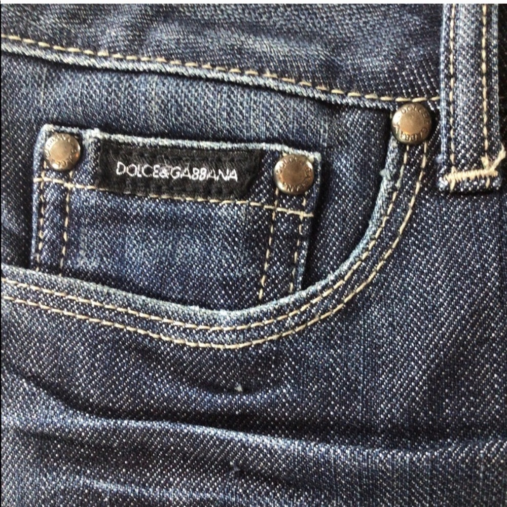 D&G - Picture 7 of 8